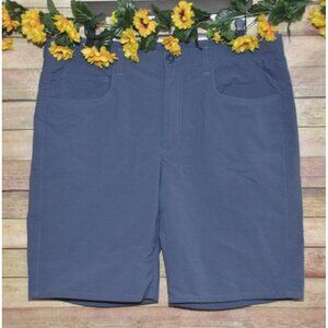 Roundtree & Yorke Performance Blue Knee Length Shorts Size 38 Golfing Stretch